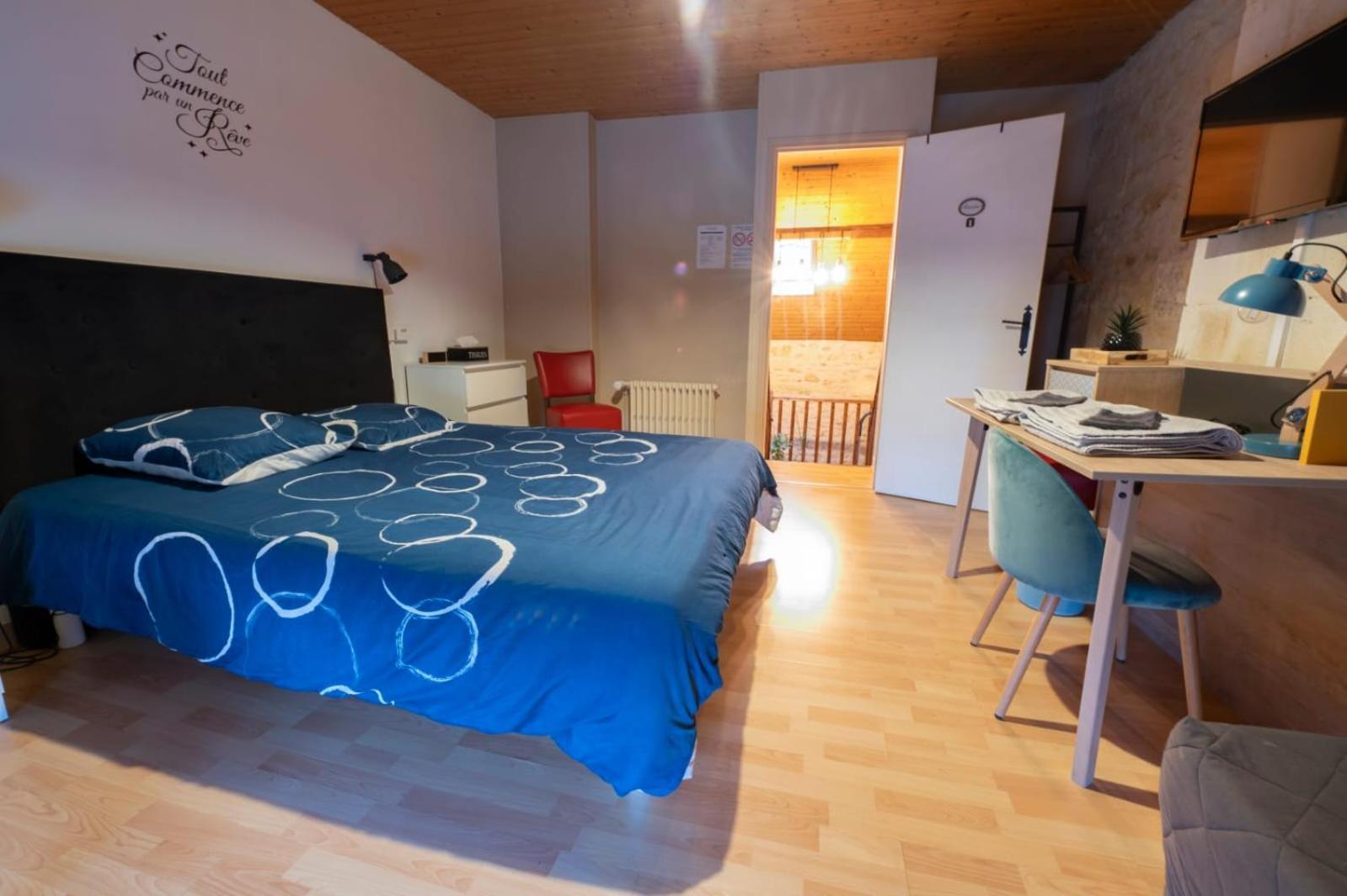L'Entre Deux Vignes Bed & Breakfast Brizambourg Екстериор снимка