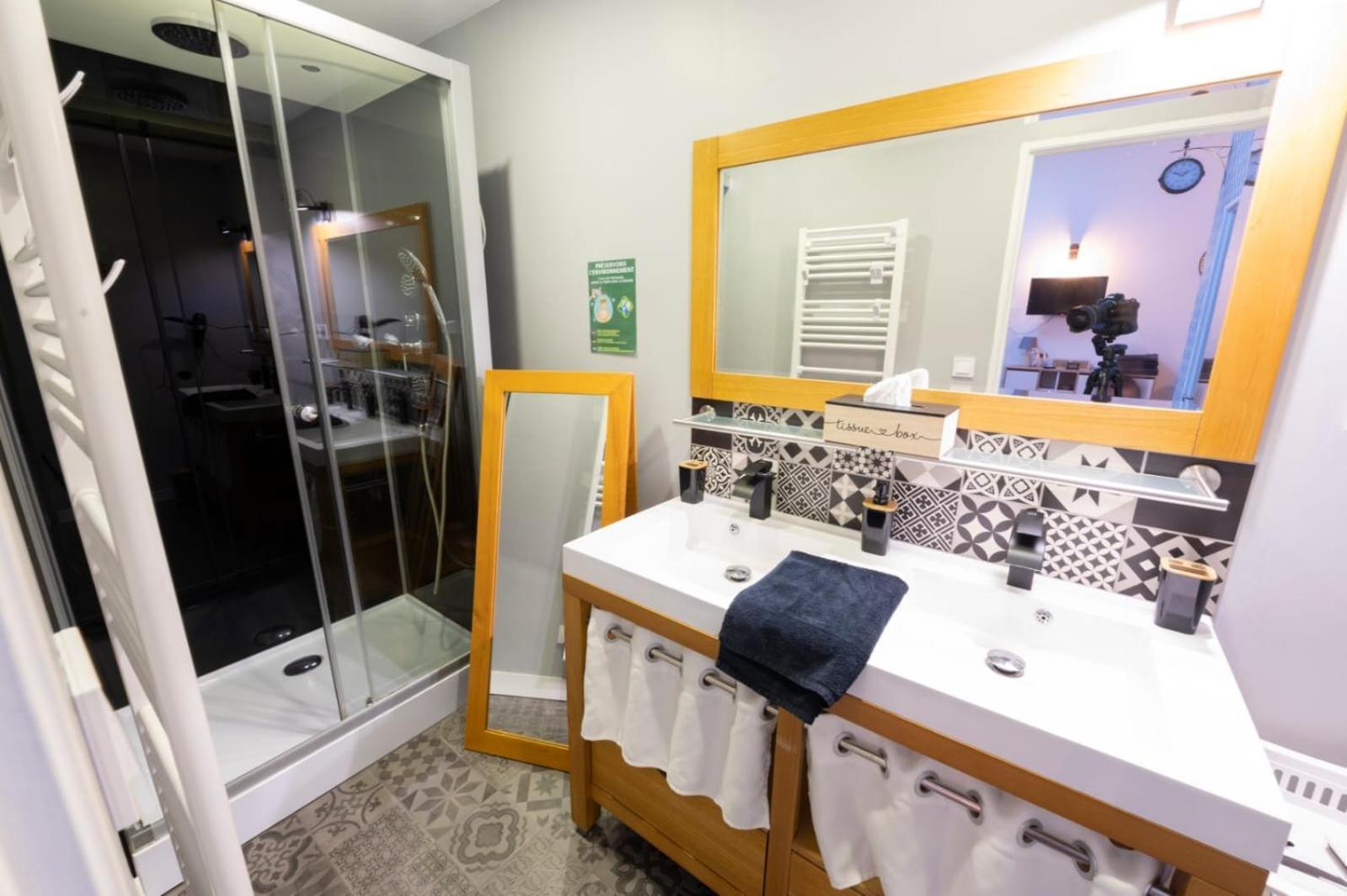 L'Entre Deux Vignes Bed & Breakfast Brizambourg Екстериор снимка